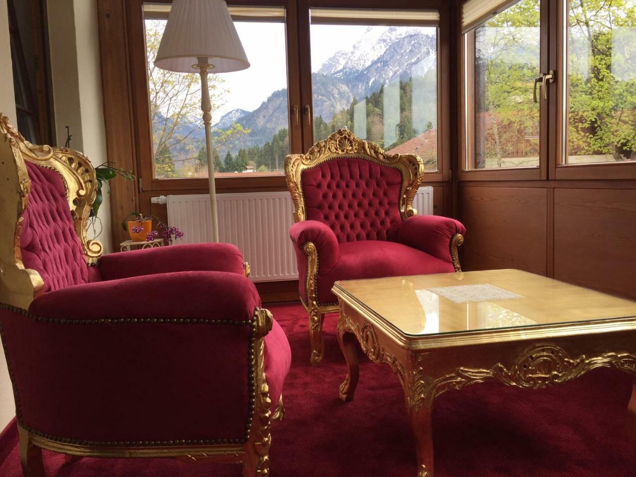 Haus Bei Der Linden Ferienwohnungen Schwangau Exterior foto